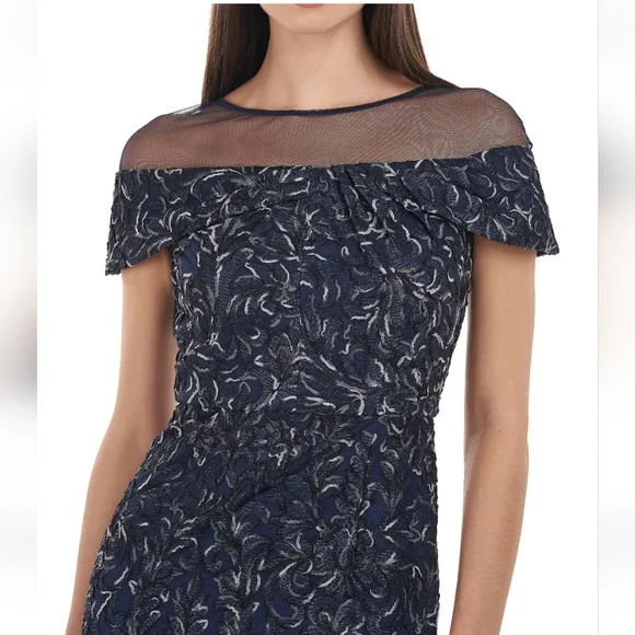 JS Collections Illusion Mesh Off-the-Shoulder Short Sleeve Gown - Picture 4 of 9